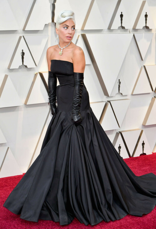 LadyGaga_2019_TheOscars_AcademyAwards_85c37276e5f69ea9ac