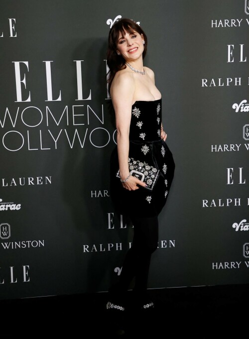 Zooey Deschanel | ELLE's Women in Hollywood Celebration at Nya Studios in Los Angeles - December 5, 2023

9 HQ pics: http://kosty555.info/index.php?showtopic=303450