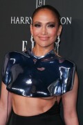 Jennifer-Lopez-ELLEs-Women-in-Hollywood---December-5-2023-1031229ac91e65ae35d