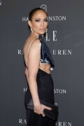 Jennifer-Lopez-ELLEs-Women-in-Hollywood---December-5-2023-131c56ff37bb5ded070
