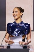 Jennifer-Lopez-ELLEs-Women-in-Hollywood---December-5-2023-1460e9d5d921c1eb74b