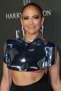 Jennifer-Lopez-ELLEs-Women-in-Hollywood---December-5-2023-623051fbb3ec6fcd0c