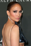 Jennifer-Lopez-ELLEs-Women-in-Hollywood---December-5-2023-6426447aefba6ca7e6
