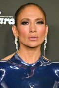 Jennifer-Lopez-ELLEs-Women-in-Hollywood---December-5-2023-8387f3183d79cee6bc