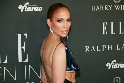 Jennifer-Lopez-ELLEs-Women-in-Hollywood---December-5-2023-945373842caea0366e