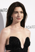 AnneHathaway_January112024_212fc0d70c4ef1aec7