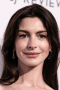 AnneHathaway_January112024_84f47072535d761e5c