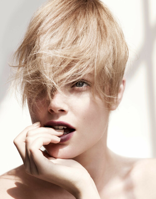 Doutzen_Kroes__Kosty555.info_00741644bdb9fa64cfb.jpeg