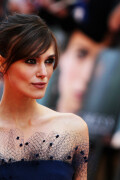 Keira-Knightley--The-Duchess-world-premiere-in-London-September-3-Kosty555.info-12d9b038f4671ab49a