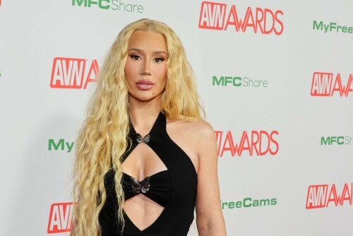 Iggy Azalea performs during 2024 Adult Video News Awards at Resorts World Las Vegas in Las Vegas - 27.01.2024

Iggy Azalea stuns in sleek black frock as she attends Adult Video News Awards in Las Vegas after quitting music career

Iggy Azalea cut a relatively modest figure as she attended a racy awards ceremony on Saturday night.

The Australian rapper, 33, stepped out for the 2024 Adult Video News Awards in Las Vegas, Nevada in a sleek black frock.

The dress featured peekaboo cutouts that flaunted a hint of bust and clung close to the performer's famous curves.

Iggy added a pair of nude high heels which matched her lip gloss and kept her accessories to a bracelet and a number of rings.

The blonde wore her long hair down in soft curls an opted for a clean makeup look with a peachy blush.

Iggy had earlier announced that she would be performing at the X-rated awards ceremony that celebrates the top performers in the porn industry.

'I'm thrilled to be performing at the AVN Awards—a celebration of passion, fearlessness, and artistic expression,' Iggy said in a statement.

'I can't wait to deliver a show that embodies the spirit of liberation and creative freedom. Let's make this an unforgettable night!'

It comes after Iggy quit the music industry, ten years after she shot to global fame with her song Fancy.

Iggy shared the shock announcement via X (formerly Twitter) earlier this month, penning a lengthy message to her fans about her plans to focus on other creative endeavours.

She also confirmed in her post she would no longer be finishing her upcoming fourth album.

'I know a lot of people have this idea that I was "bullied away from music" and that's something I've always laughed at because I'd never be bullied out of anything! In fact, I'm too stubborn,' Iggy began.

'I think I've even resisted changes within myself at times, purely because I don't like being viewed as someone who quits.'

Iggy, who recently announced she had come out of 'retirement' to pen a fourth album, said she now feels 'more passionately about design and creative direction' than she does about writing music.

'To many of you that's no shock to read. It shows in my work. Haha! Jokes aside, I do spend a lot more time on that part of things… because I'm most confident at that.'

'That's why I want to let you know that I'm not going to finish my album,' she continued.

Iggy said the album had been stalled in recent months while she was 'giving direction for a different project', and that she hasn't felt the 'urge' to get back to writing.

'I feel really happy and passionate in my day to day life when my mind's focused on that and so I want to stick to what's undeniably best for me,' she said.

The Mo Bounce hitmaker concluded by apologising to her fans, writing: 'I know for some fans this probably makes you feel a little deflated - I'm sorry to let you down.'

DailyMail

#IggyAzalea