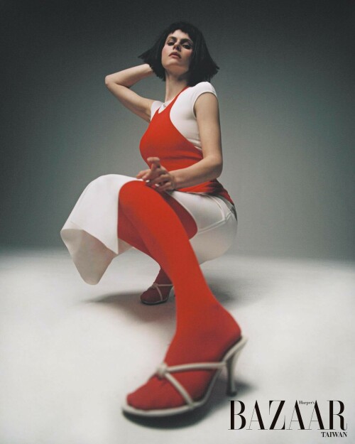 Alexandra Daddario | Harper's Bazaar Taiwan - February 2024

10 HQ pics: http://kosty555.info/index.php?showtopic=304480