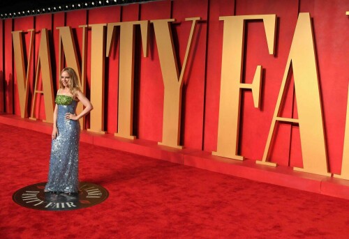 KylieMinogue_2042VanityFairOscarParty-3399a423e5cce4263.jpeg