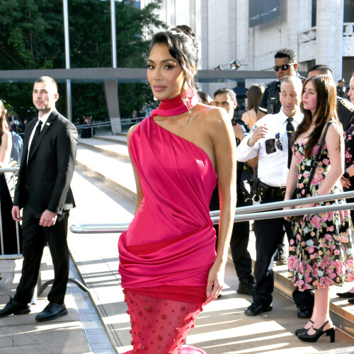 Nicole-Scherzinger-The-77th-Annual-TONY-Awards_60fd68dc87d5b2031