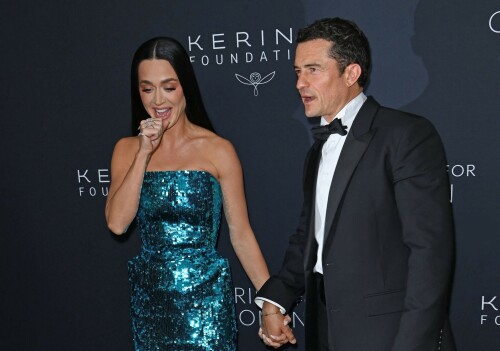 KatyPerry_OrlandoBloom_Sept92024_100e0bb821e30583bbf.jpeg