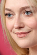 DakotaFanning_EmmyAwards2024_01244efaaa3b47be0c