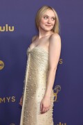 DakotaFanning_EmmyAwards2024_25383949f9fb66f5ed