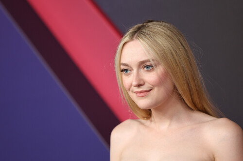 DakotaFanning_EmmyAwards2024_30d1fc1562cf43d317.jpeg