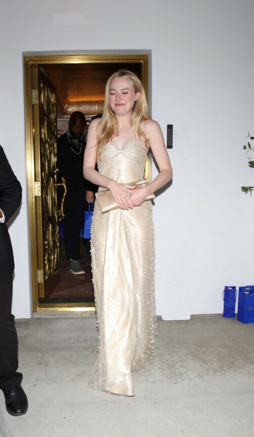 DakotaFanning_Sept152024_16737e55b75a1e7133