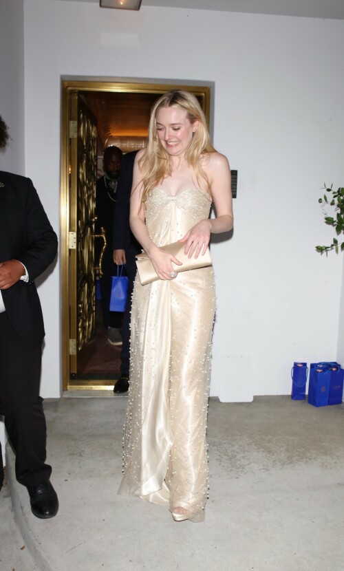 DakotaFanning_Sept152024_187a90db429ff8507f