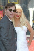 Christina-Aguilera---Walk-Of-Fame-Ceremony---Nov152010_178_208c0aa6a8d9a6e5e