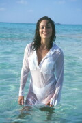 jenniferlopez_clubmed_bahamas_may-15-1997_17_2c6280db05bf61724