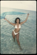 jenniferlopez_clubmed_bahamas_may-15-1997_47_251a6ce1f24699e5d