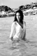 jenniferlopez_clubmed_bahamas_may-15-1997_62_2d371f49b3f84ae5e