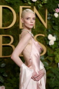 AnyaTaylorJoy_2025_GoldenGlobes_10250df623f6606a46