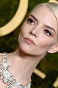 AnyaTaylorJoy_2025_GoldenGlobes_112348efee6ab19b0a2