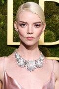 AnyaTaylorJoy_2025_GoldenGlobes_11924b58f39f8467dc2