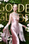 AnyaTaylorJoy_2025_GoldenGlobes_1278612dc15414bca92