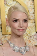 AnyaTaylorJoy_2025_GoldenGlobes_134a8213836634dcbdb