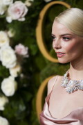 AnyaTaylorJoy_2025_GoldenGlobes_140405297a1232ff6cf