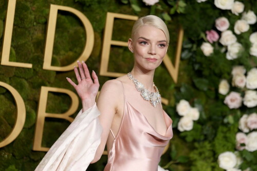 AnyaTaylorJoy_2025_GoldenGlobes_258453d8ee7b4fc5cc.jpeg