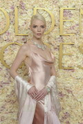 AnyaTaylorJoy_2025_GoldenGlobes_61174e30ab05a6ac2b