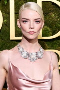 AnyaTaylorJoy_2025_GoldenGlobes_8196d05ef9f78c14ce