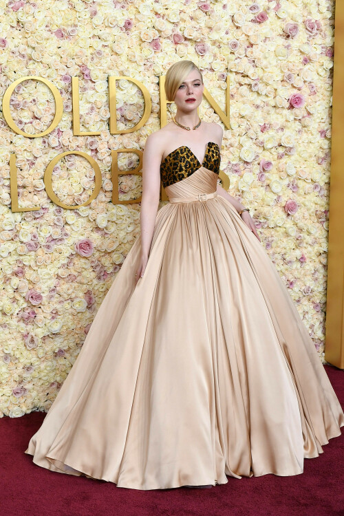 ElleFanning_2025_GoldenGlobes_11dd684fb809b3ebb1.jpeg