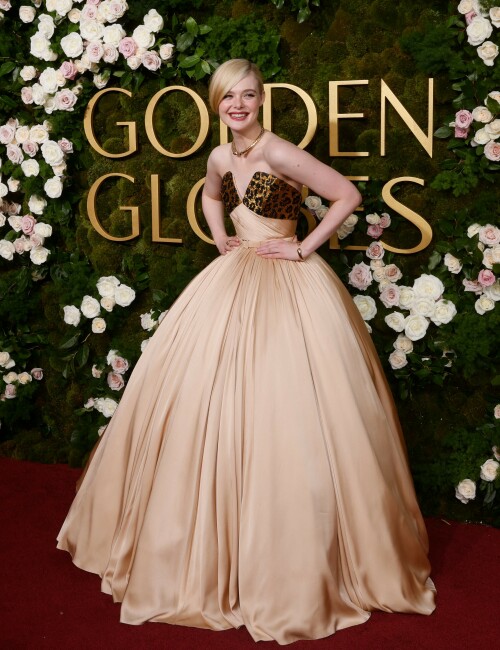 ElleFanning_2025_GoldenGlobes_15221fdce07733e781.jpeg