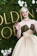 ElleFanning_2025_GoldenGlobes_160b45e416a4f67362