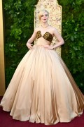 ElleFanning_2025_GoldenGlobes_2017712f740e42cd0