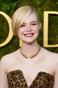 ElleFanning_2025_GoldenGlobes_3790254da060766582