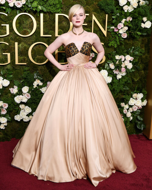 ElleFanning_2025_GoldenGlobes_482ecb73ae9cdae92c.jpeg