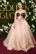 ElleFanning_2025_GoldenGlobes_591bcf5e0e419cb2a1