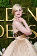 ElleFanning_2025_GoldenGlobes_73ab5c6948f35390b