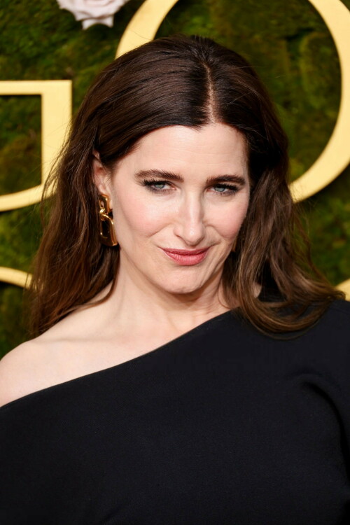 KathrynHahn_2025GoldenGlobes_238b38ce785d48300d.jpeg