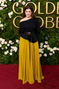 KathrynHahn_2025GoldenGlobes_402a3e32b5a0a2a63d