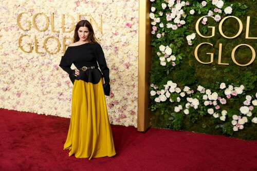 KathrynHahn_2025GoldenGlobes_49045aaabd09373e3a.jpeg