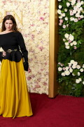 KathrynHahn_2025GoldenGlobes_49045aaabd09373e3a