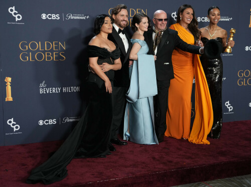 SelenaGomez_2025_GoldenGlobes_2265c111c4087d3133.jpeg