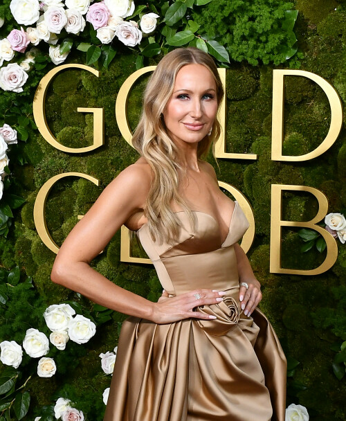 NikkiGlase_golden_globes_2005_19808104f1e6970b33.jpeg